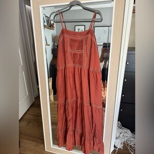 Elegant Terracotta Maxi Dress